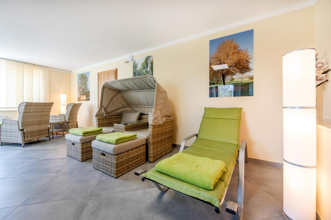 Waldesblick, Hotel-Restaurant Lahr  ภายนอก รูปภาพ