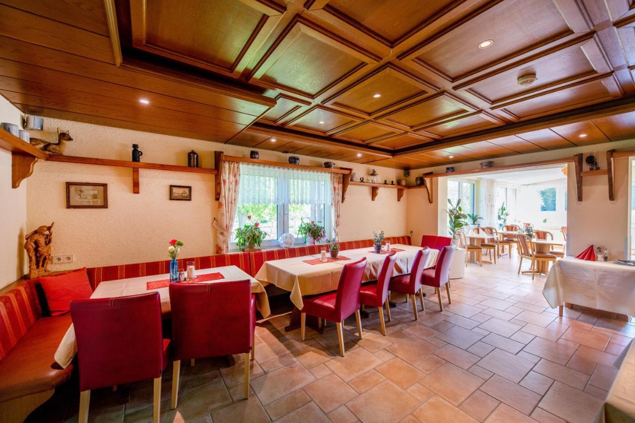 Waldesblick, Hotel-Restaurant Lahr  ภายนอก รูปภาพ