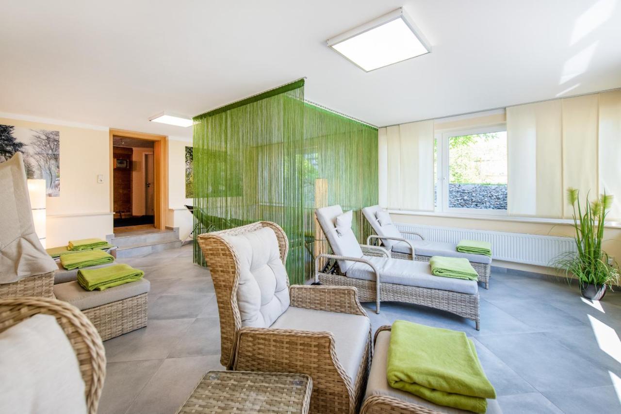 Waldesblick, Hotel-Restaurant Lahr  ภายนอก รูปภาพ