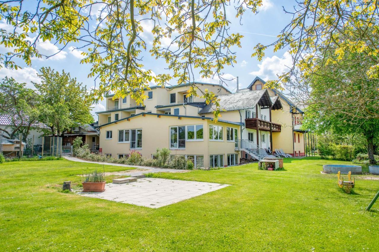 Waldesblick, Hotel-Restaurant Lahr  ภายนอก รูปภาพ