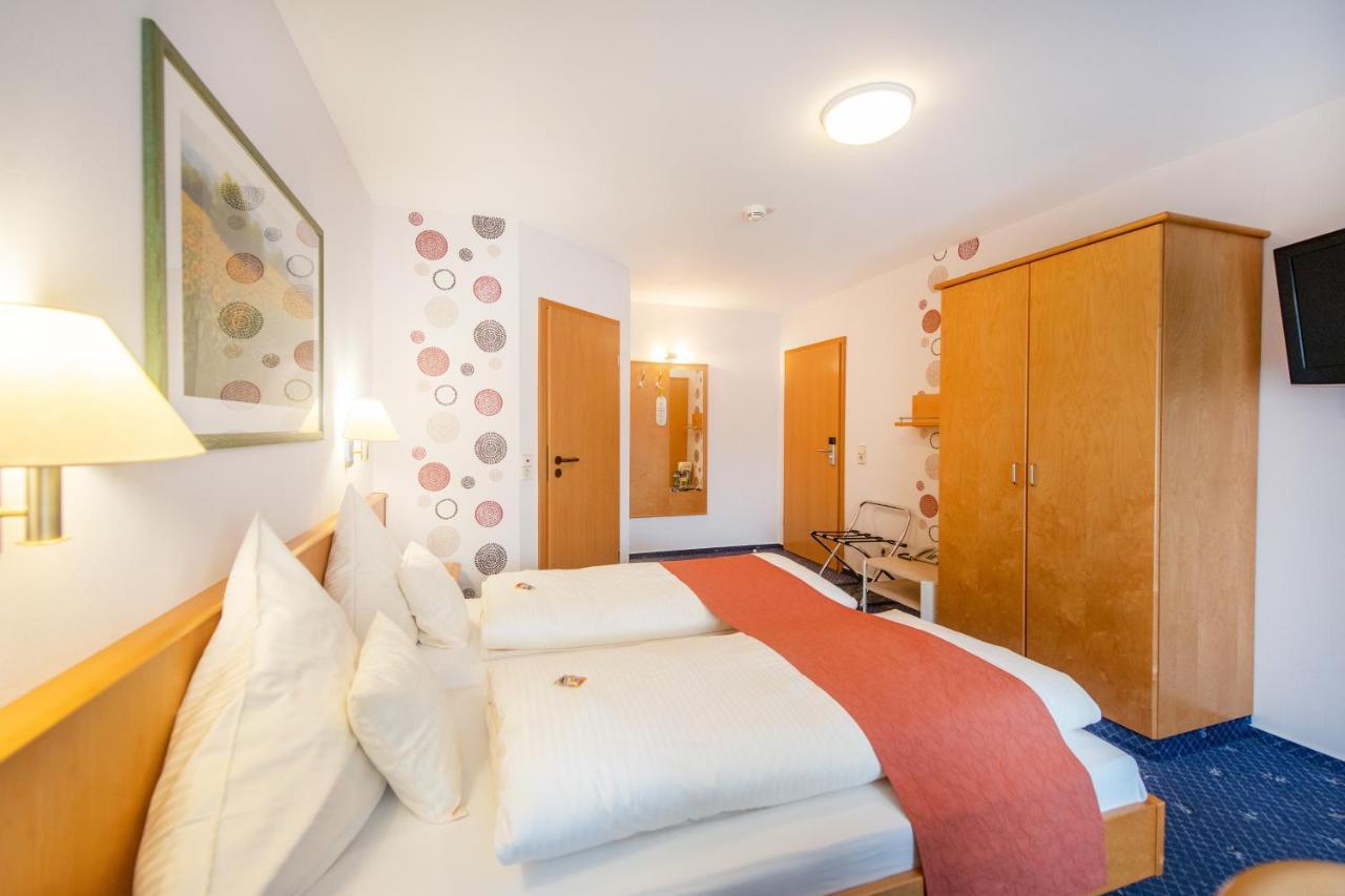 Waldesblick, Hotel-Restaurant Lahr  ห้อง รูปภาพ