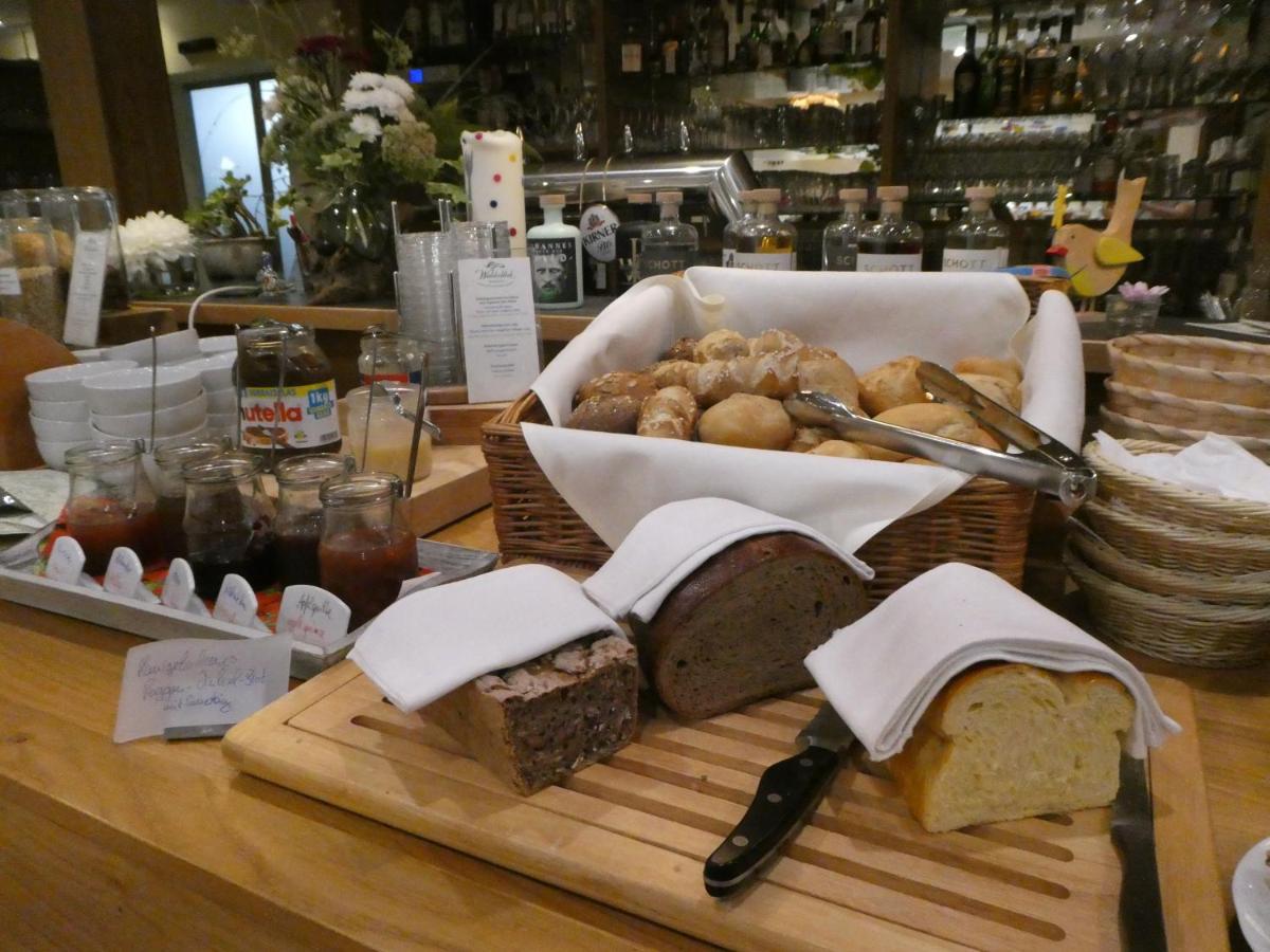 Waldesblick, Hotel-Restaurant Lahr  ภายนอก รูปภาพ