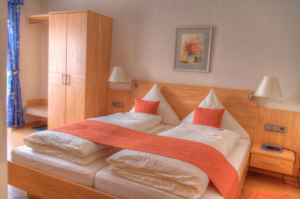 Waldesblick, Hotel-Restaurant Lahr  ภายนอก รูปภาพ